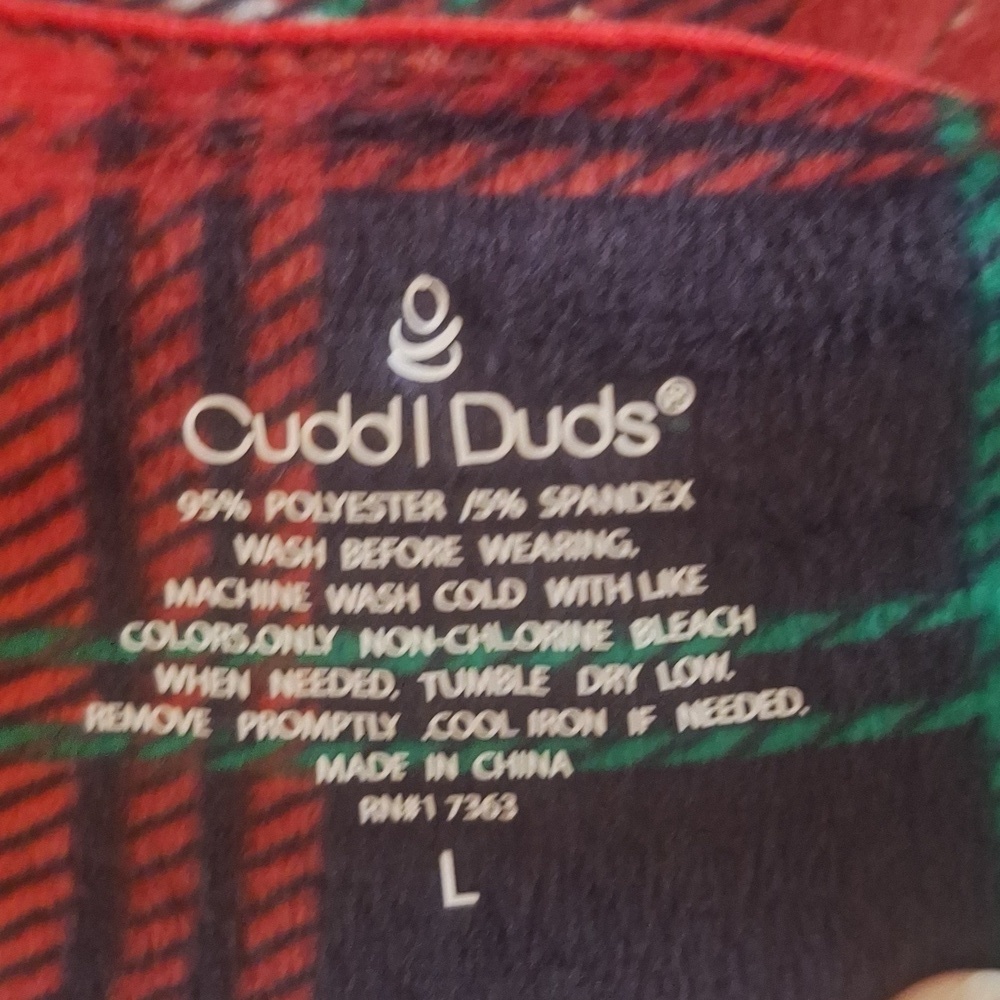Cuddl Duds Velour Fleece V-Neck Pajama Top and Banded Bottom Pajama Pant Size L - Picture 4 of 4